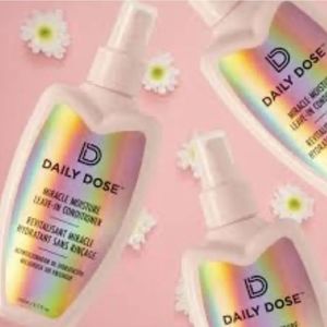 3 Pack Daily Dose Miracle Moisture Spray Leave In Conditioner 8.5 oz each